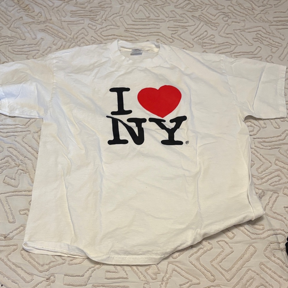 BNWOT cotton I heart NY t-shirt